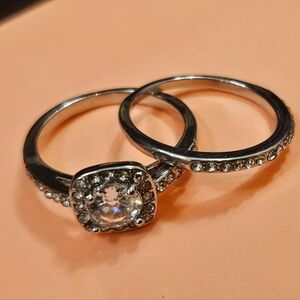 Elegant Silver Ring Set